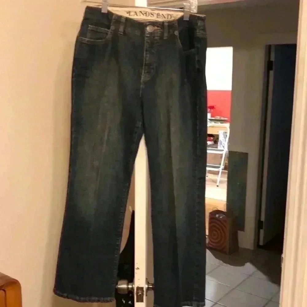 Lands End original fit boot leg jeans.  Size 10